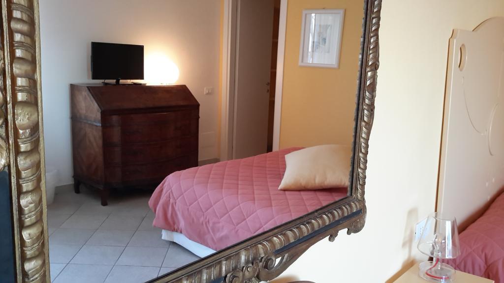 Le Sirene Bed and Breakfast Tellaro Eksteriør billede