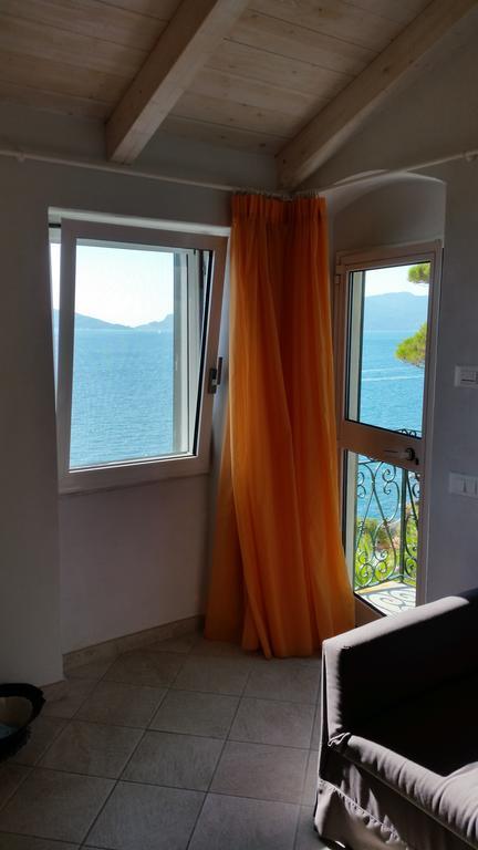 Le Sirene Bed and Breakfast Tellaro Eksteriør billede